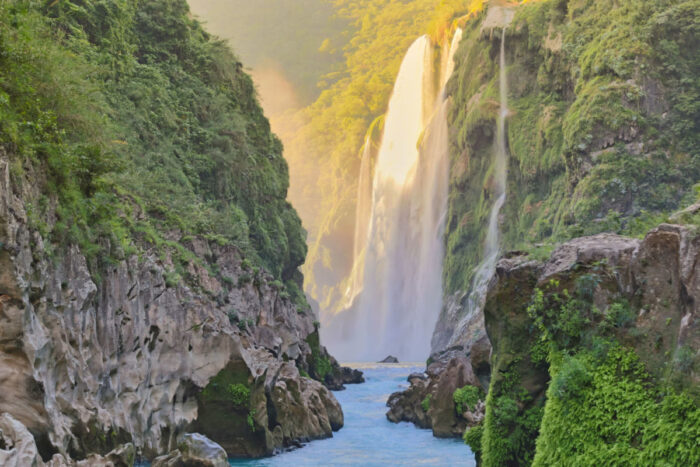 Cascadas y abismos de San Luis