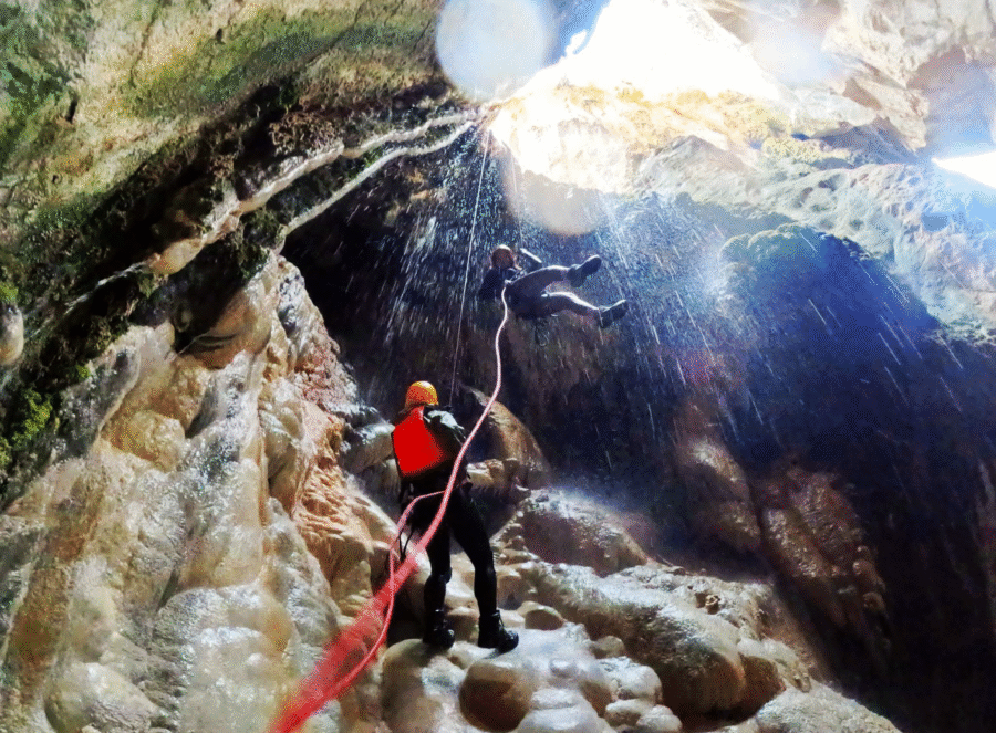 Llénate de adrenalina entre manantiales